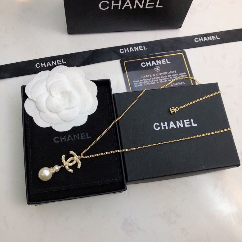 Chanel Necklaces